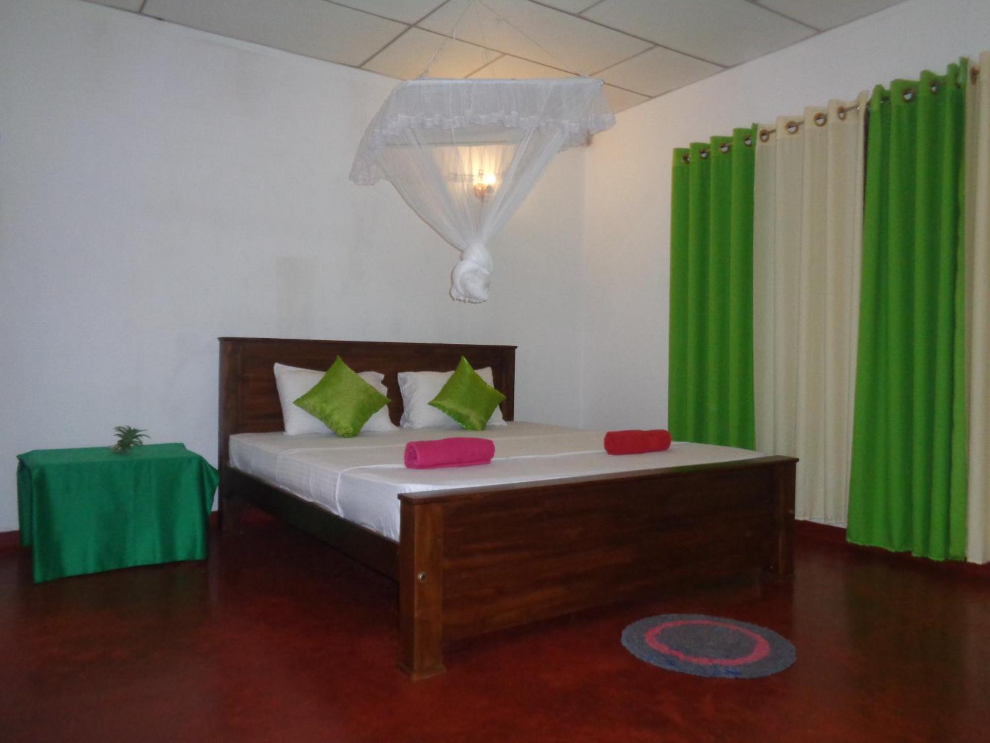 Green Valley Home Stay Talpe Eksteriør billede